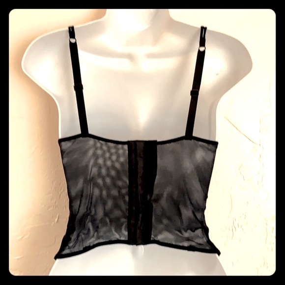 Made in Italy 🇮🇹 Black and Red Lace Bustier - Picture 2 of 8